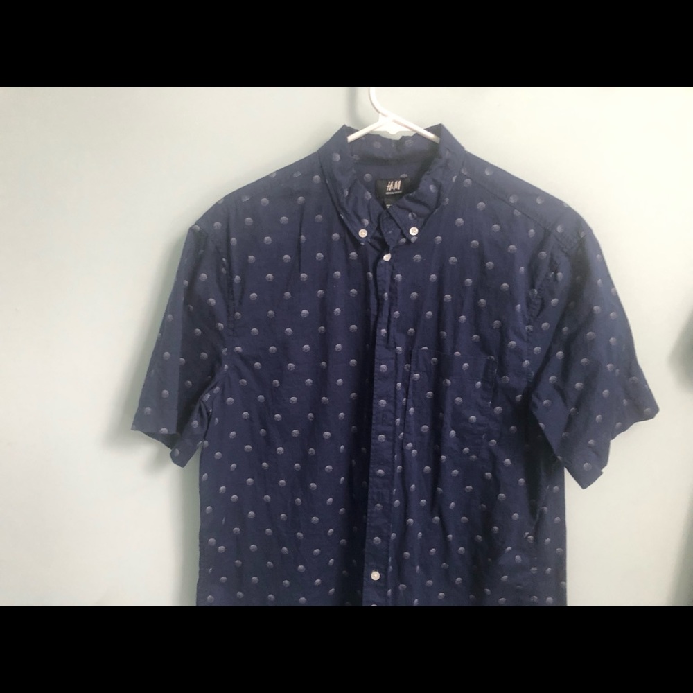 Shortsleeved Button Down